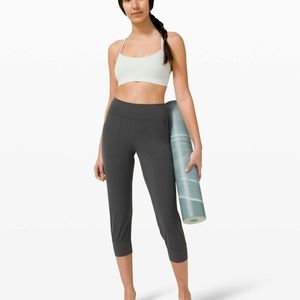 NWT Lululemon Align HR Jogger Crop Graphite Grey Size 4